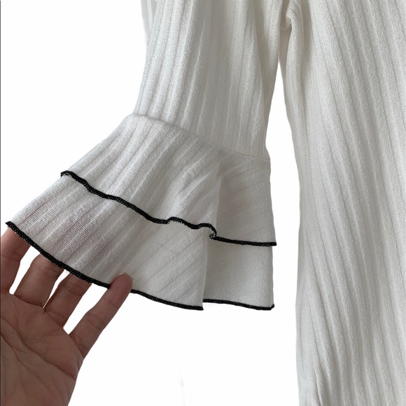 SALE! Brand New Top - Picture 4 of 6